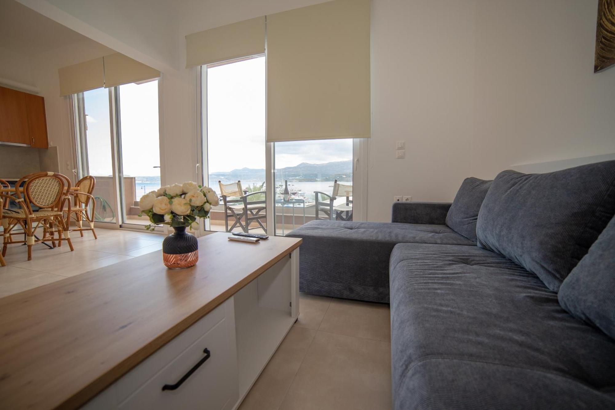 Sitia Port View Apartment ภายนอก รูปภาพ